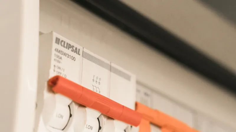 Circuit breakers in an electrical distribution board
